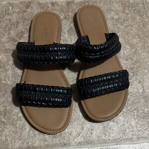 Universal Thread Black Braided Sandals